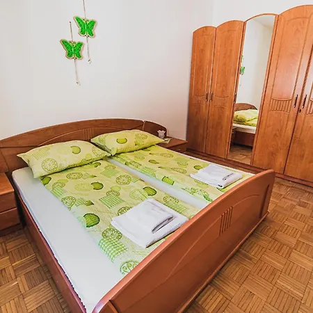 Picturesque Mountain Vista Residences - One Bedroom Appartement